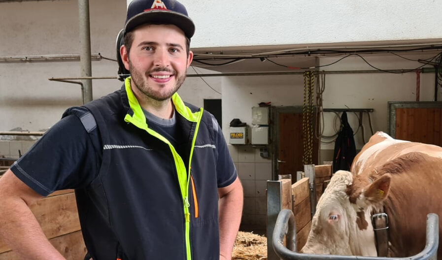 Landwirt Josef Heis mit Milchviehbetrieb erklärt, warum Die Kuhle für ihn essentiell geworden ist - PecuVital